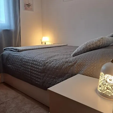 Like I'm Apartment