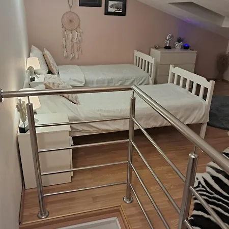 Apartment Like I'm Zaboric